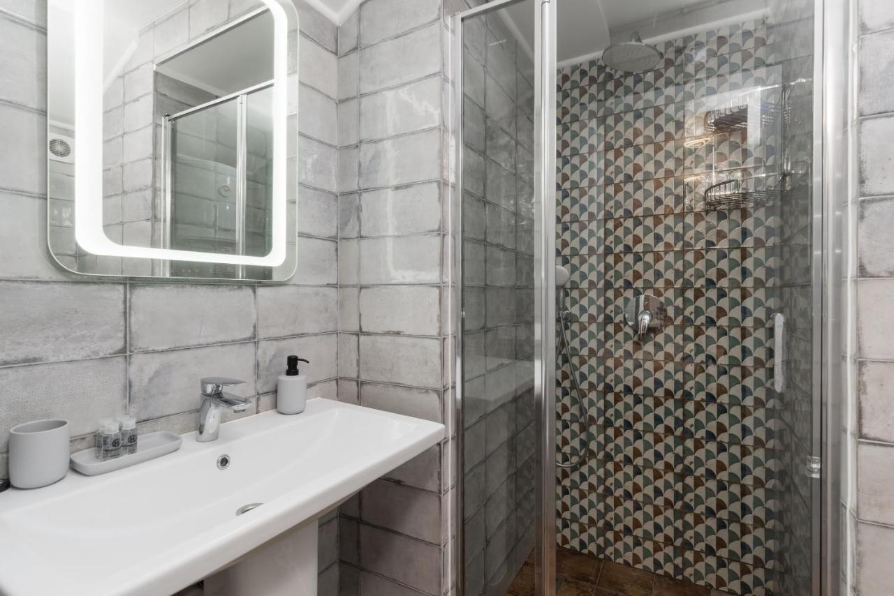 Apart Hotel Lyon D'Opera Odessa Luaran gambar